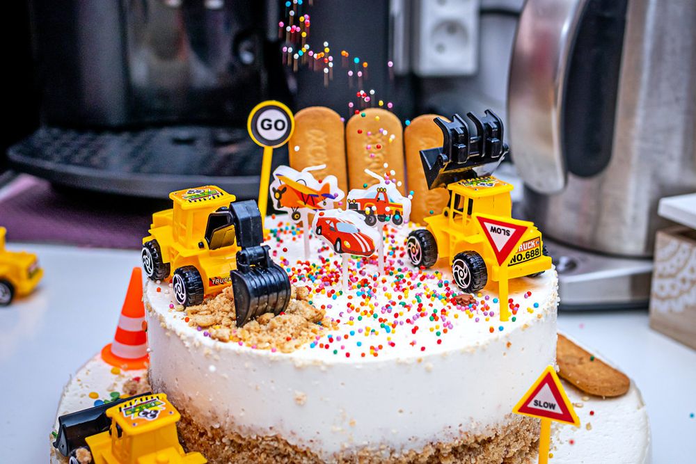 Kids' cakes